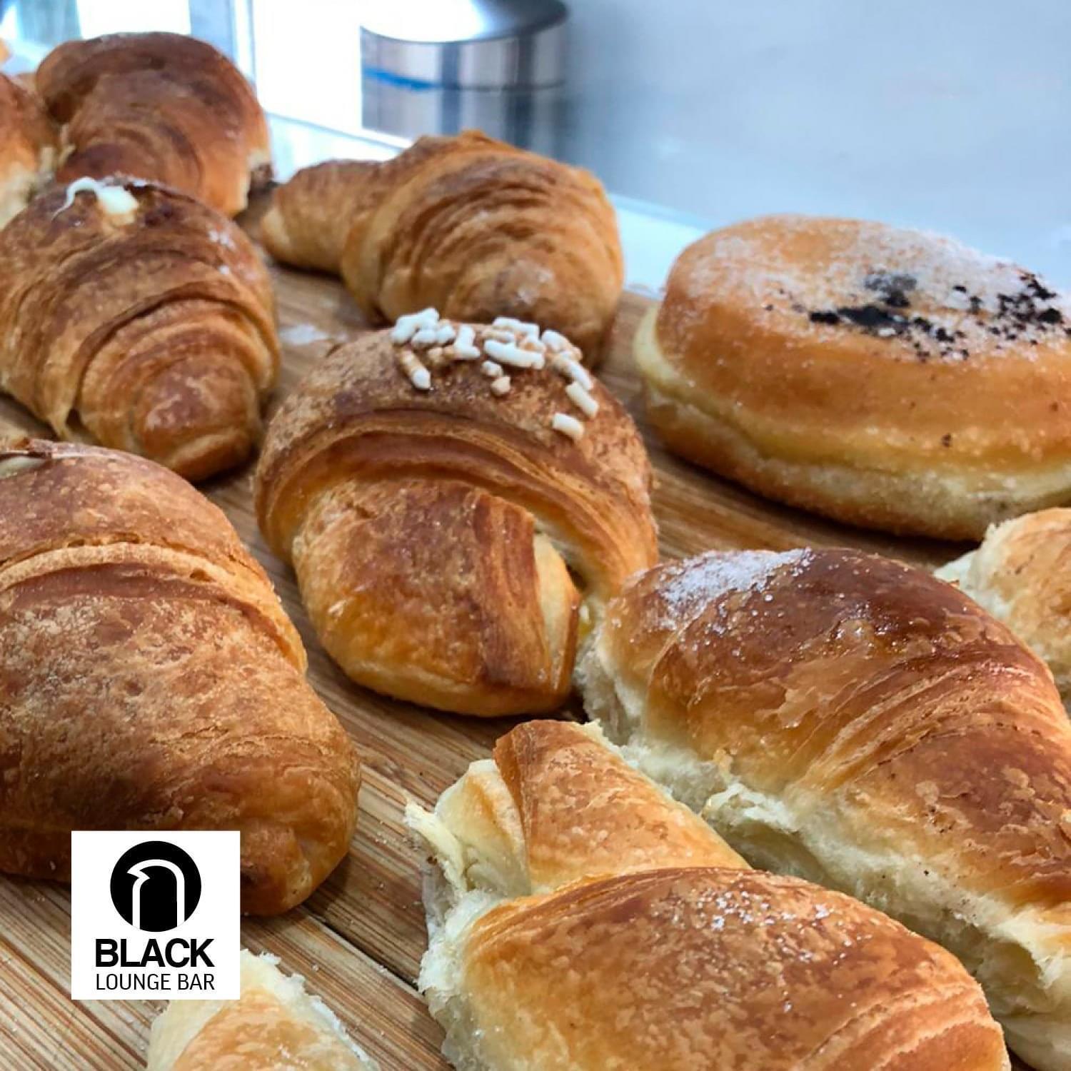Black Room & Breakfast Bari Exteriör bild
